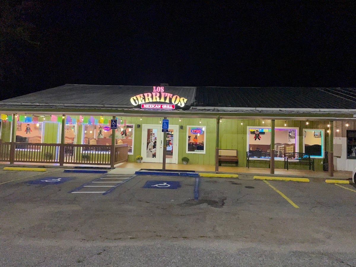 Los Cerritos Mexican Grill