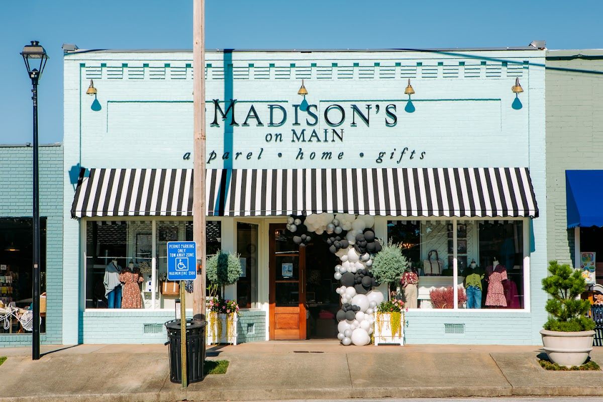 Madison's On Main