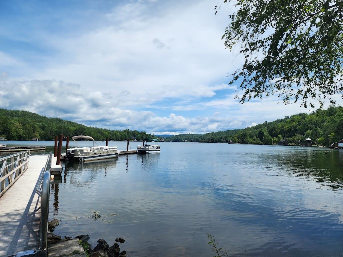 Moccasin Creek State Park