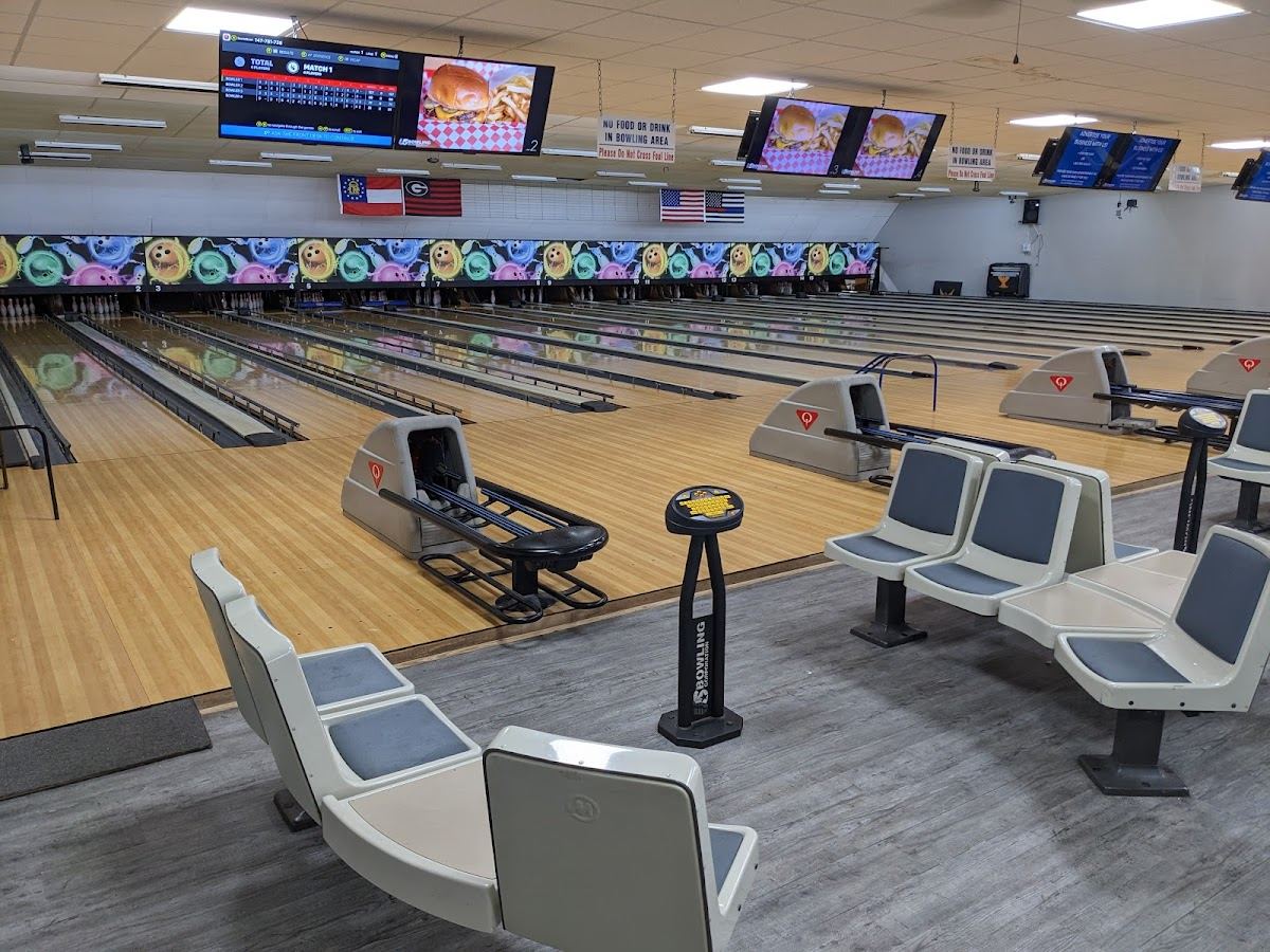 Toccoa Bowling Center