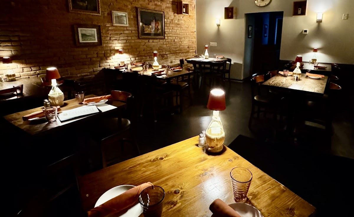 Cortona's Italian Cuisine & Wine Bar