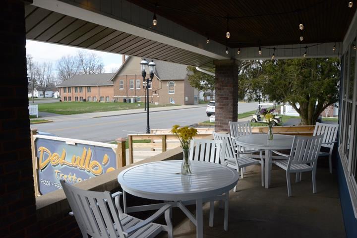 DeLullo's Trattoria