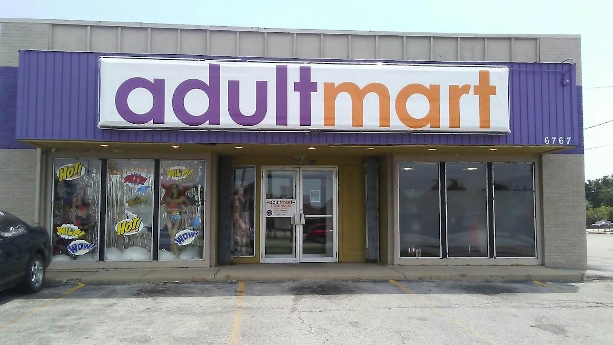 Adultmart