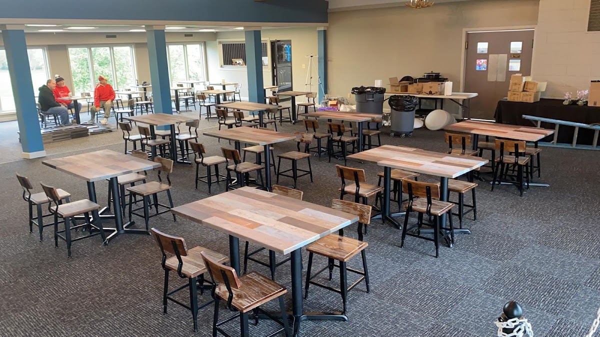Blue Bear Eatery & Bar