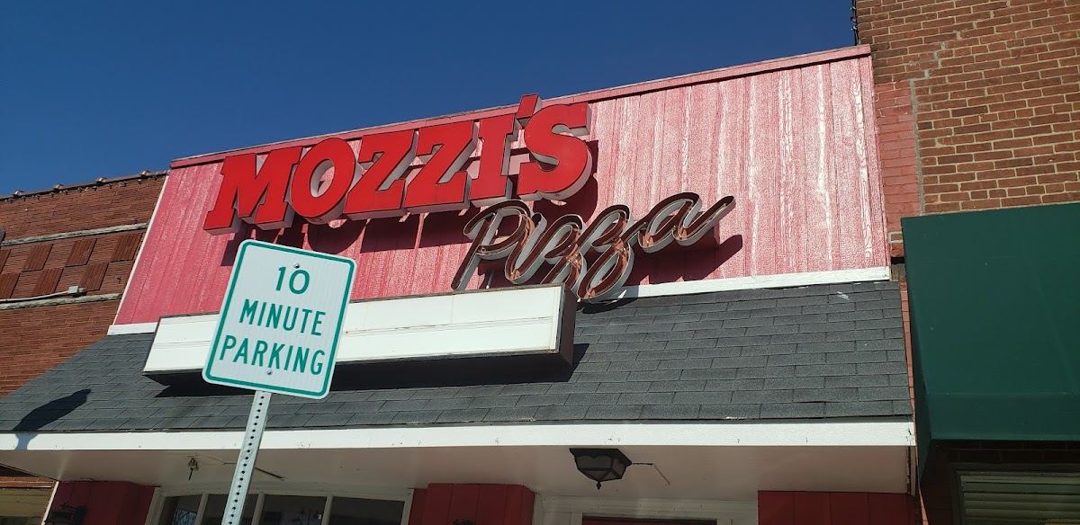 Mozzi's Pizza