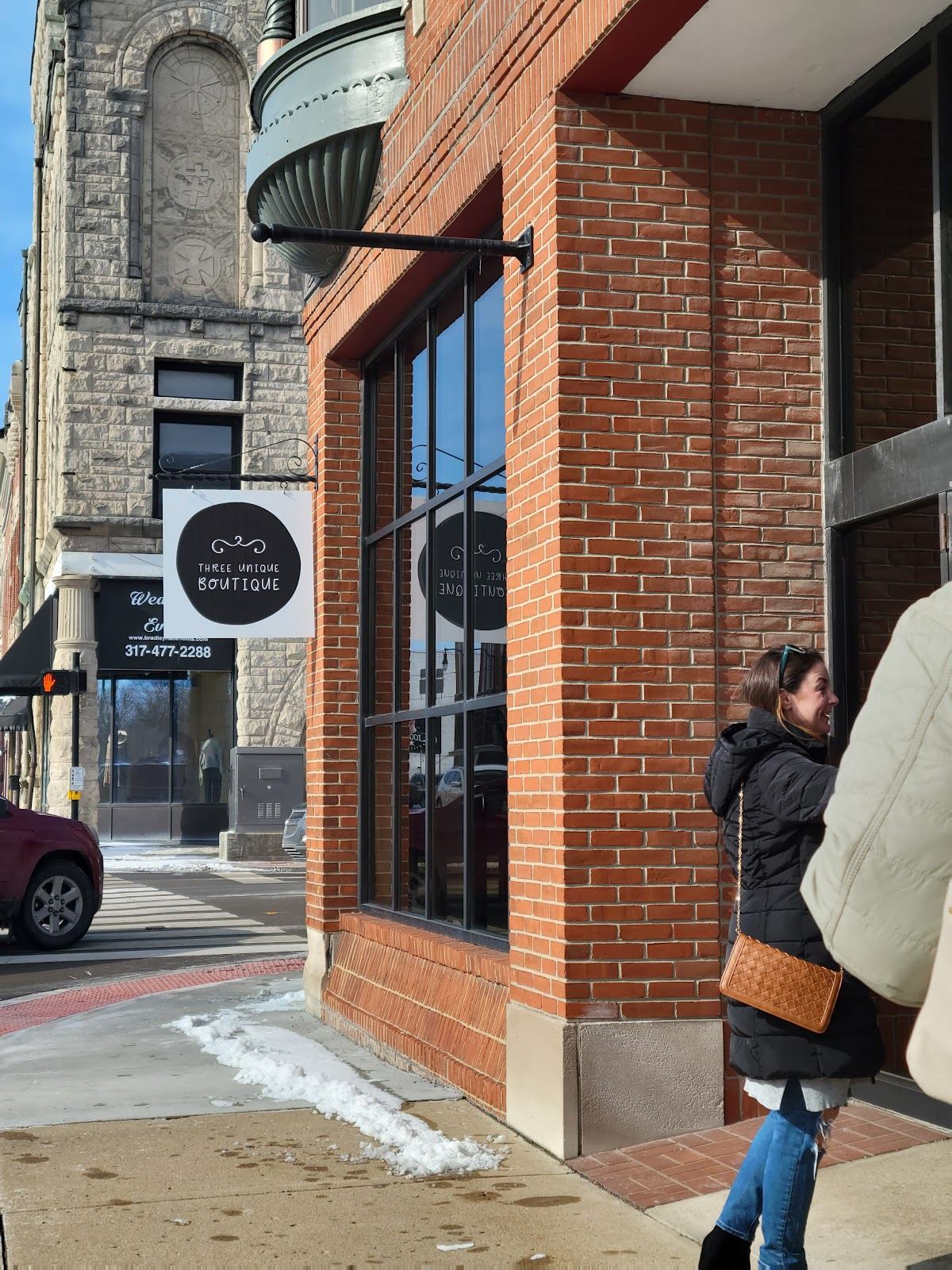 THREE UNIQUE BOUTIQUE