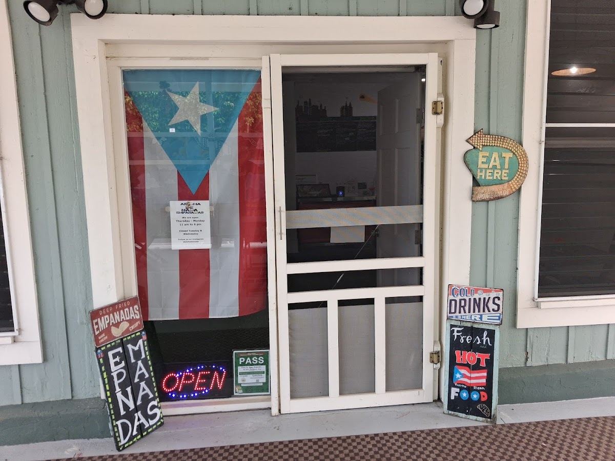 Aloha De Nada Empanadas