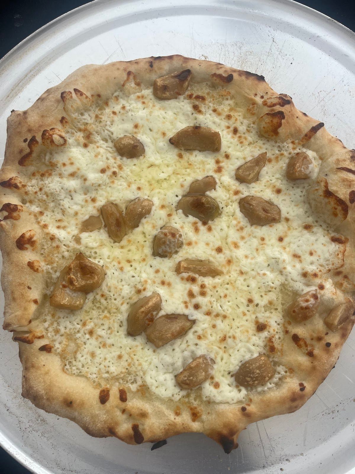 Kona pizza face