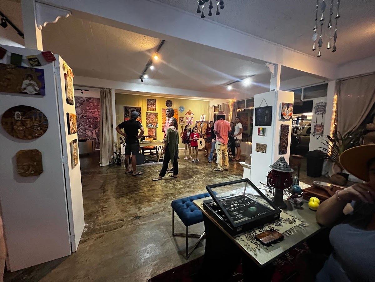 Moonsun Art Gallery