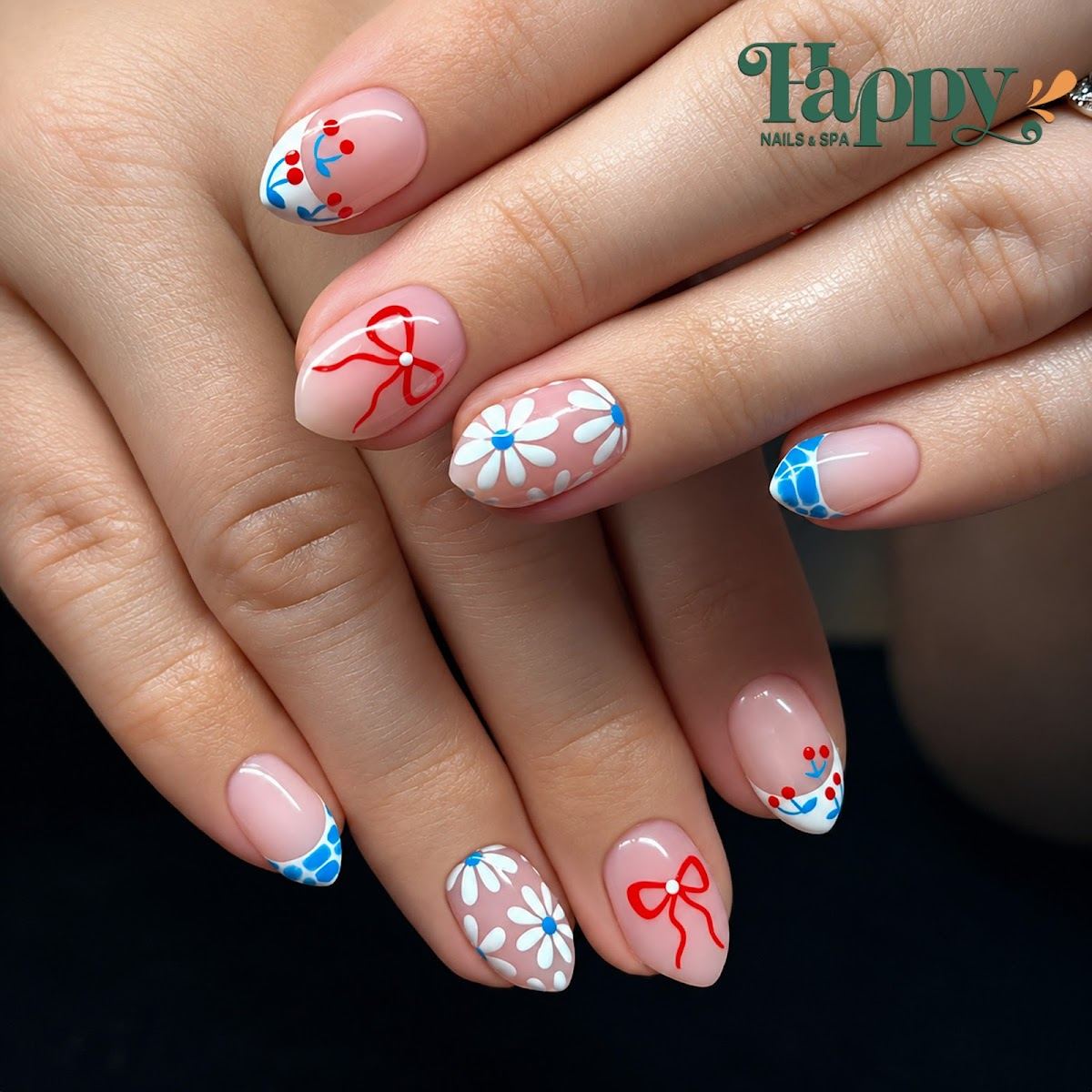 HAPPY NAILS AND SPA
