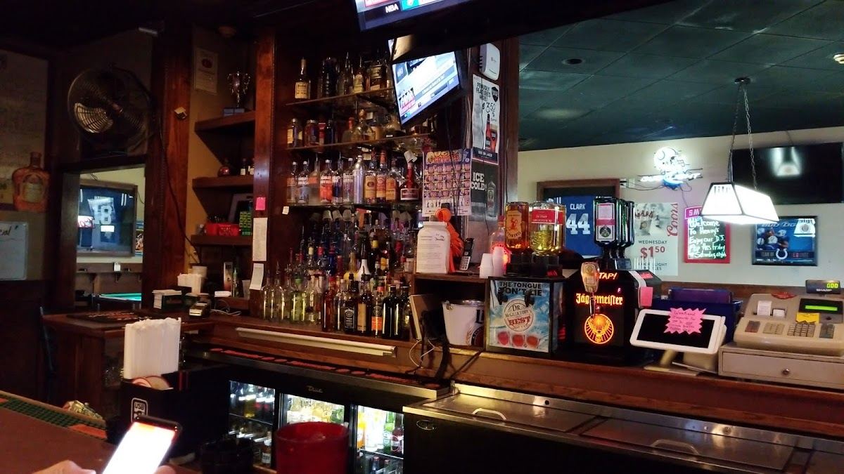 Heavy's Sports Cafe