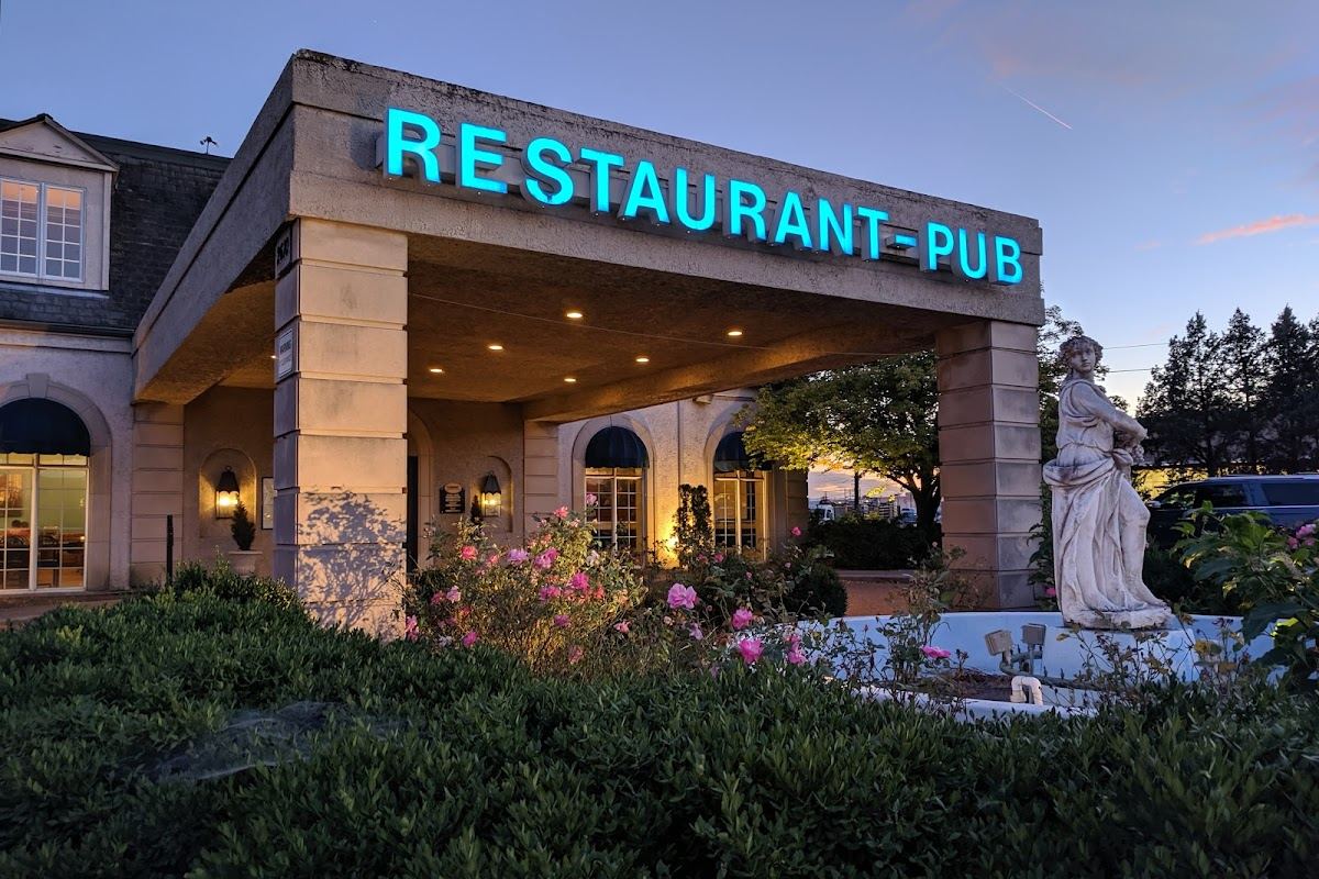 The Library Restaurant & Pub