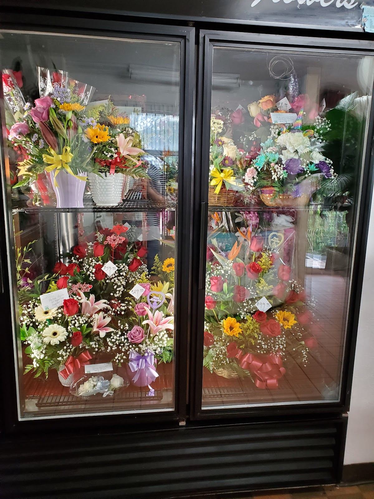 A World of Flowers Florist