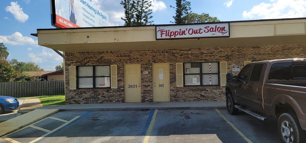 Flippin Out Salon
