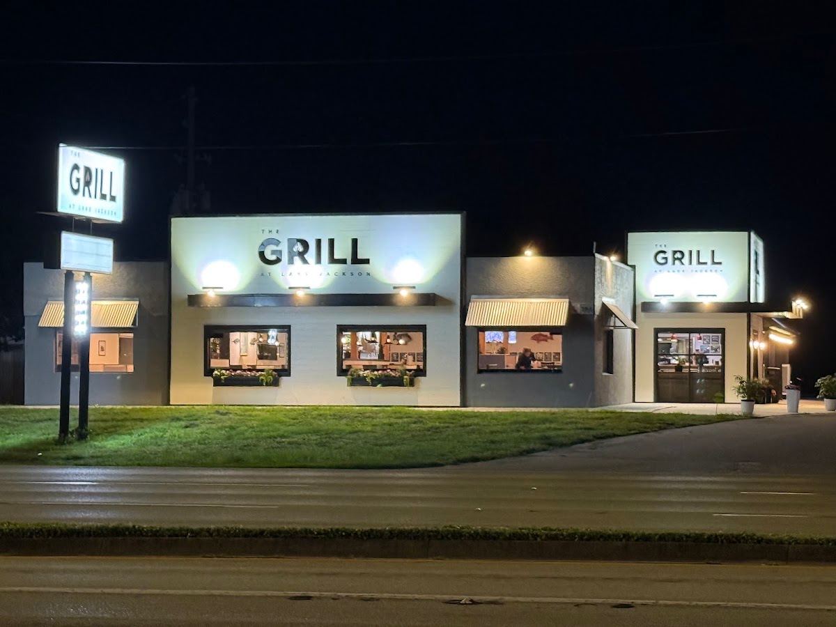 The Grill at Lake Jackson