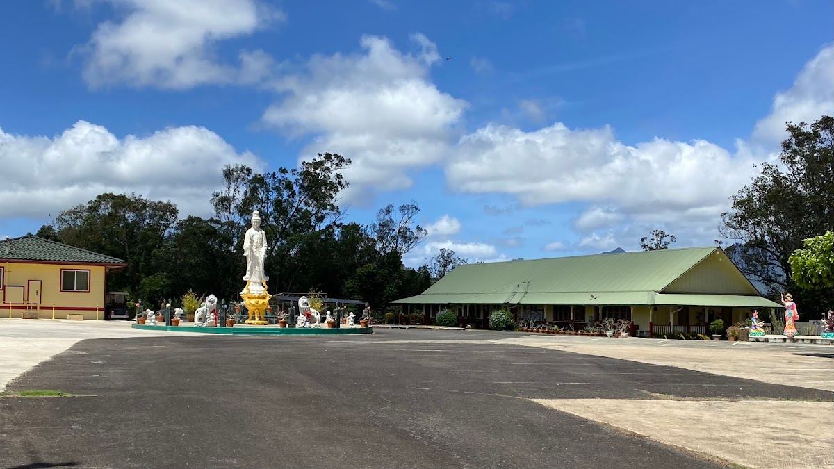 Chùa Linh Sơn Buddhist Temple