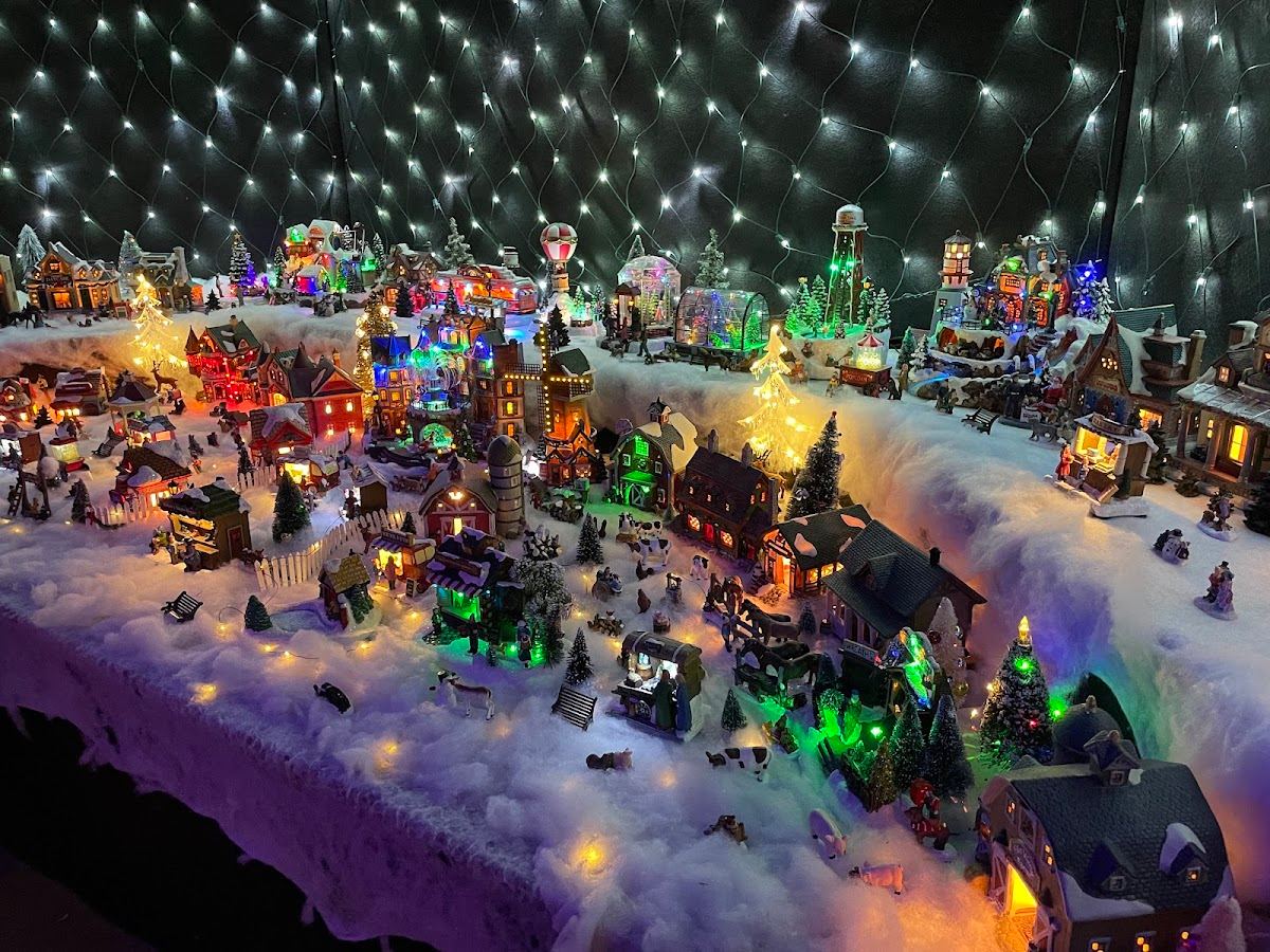 Kevin's Christmas Lights Extravaganza