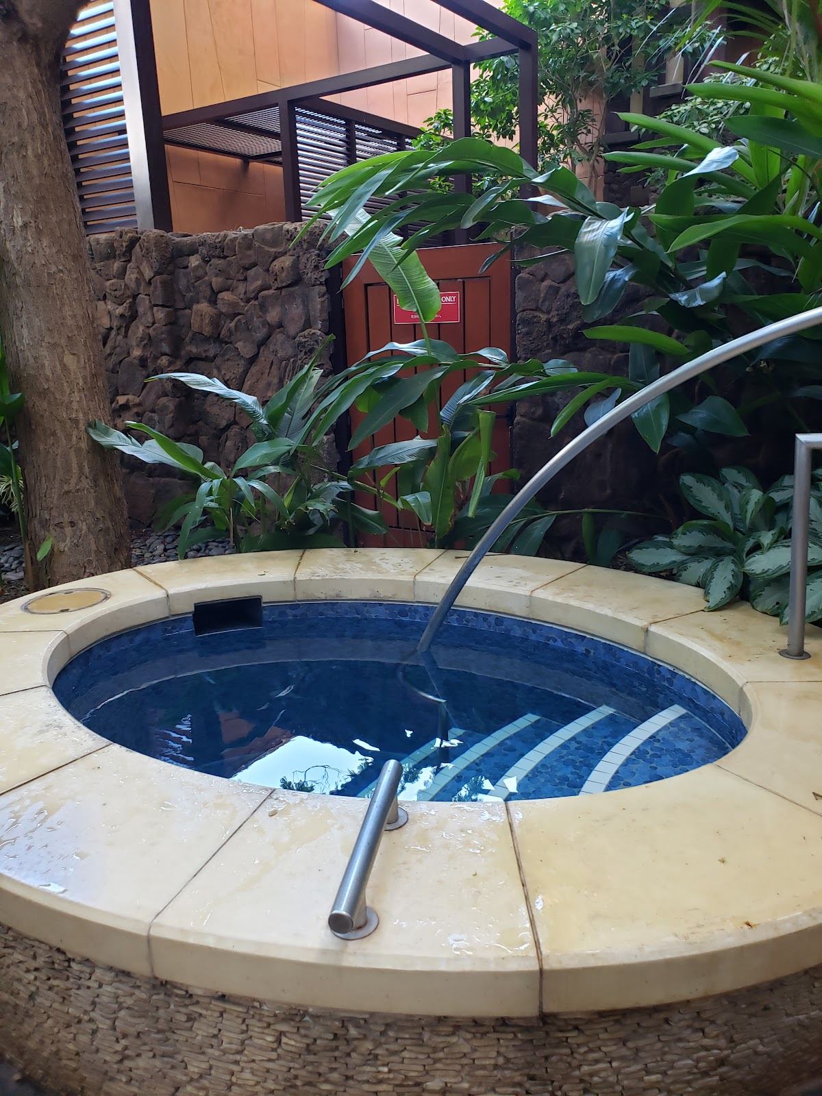 Laniwai Spa
