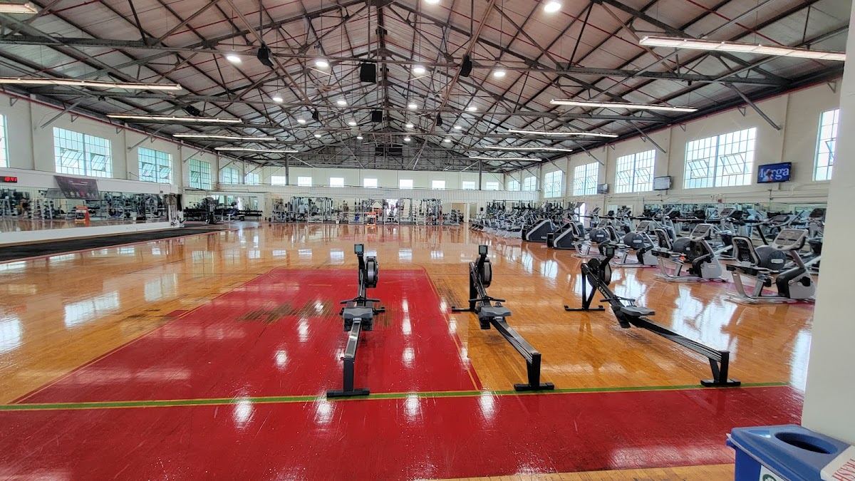 Lee Health & Fitness Center