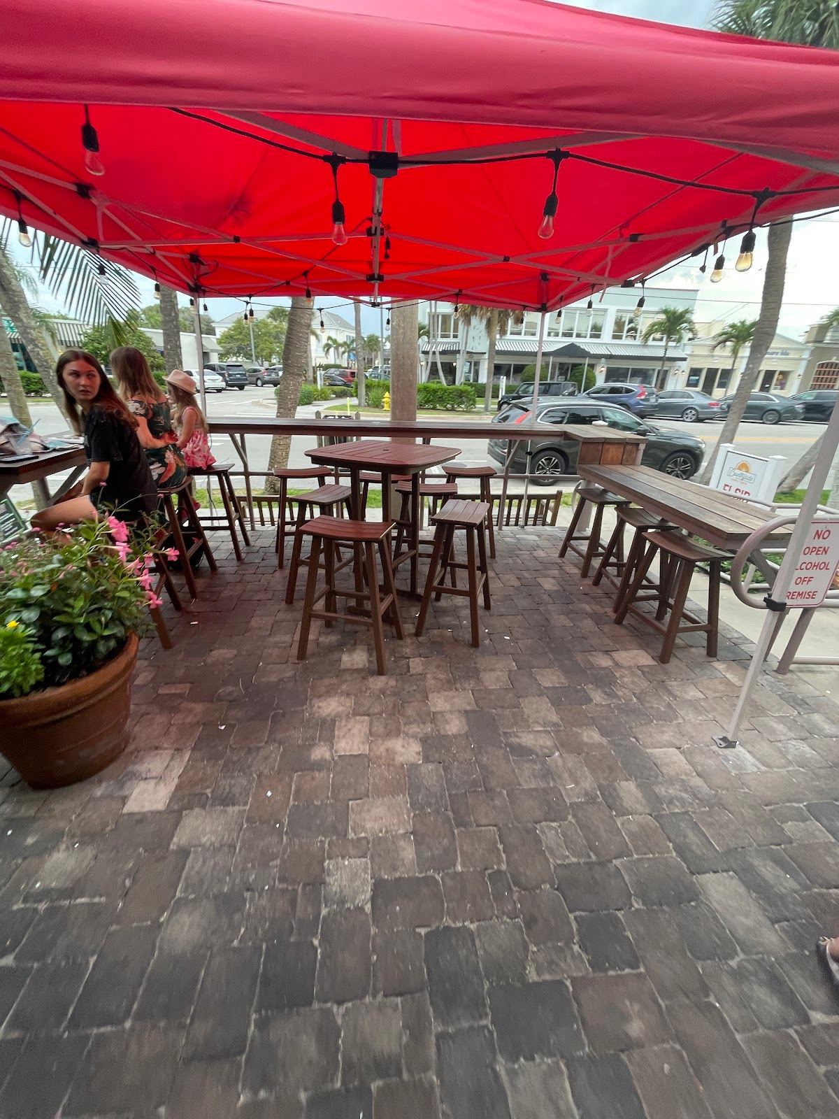 Countryside Citrus Beachside & El Sid Taqueria