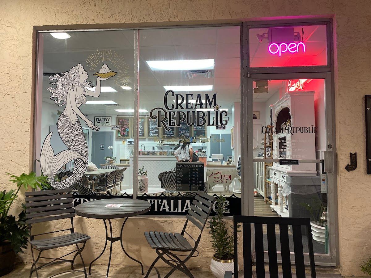 Cream Republic