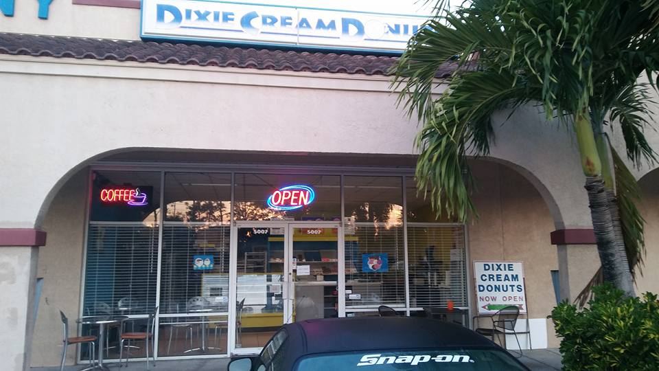 Dixie Dream Donuts (Dixie Cream Donuts)