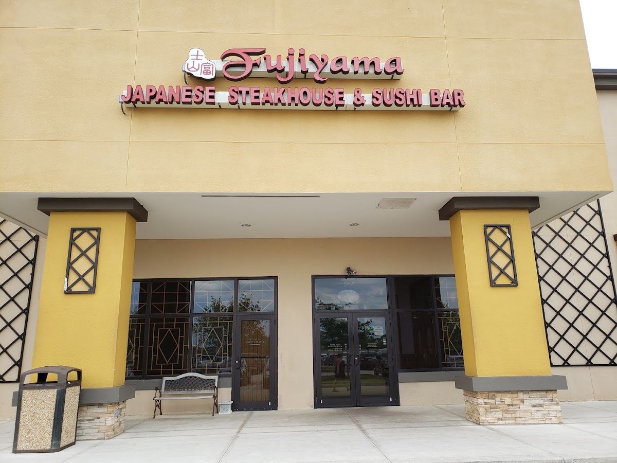 Fujiyama Japanese Steakhouse & Sushi Bar