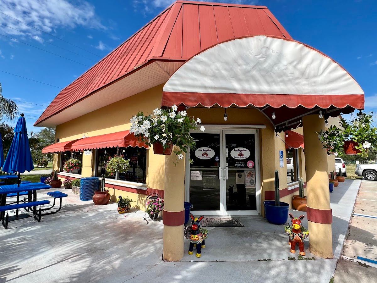 Las Tapatias Mexican Restaurant
