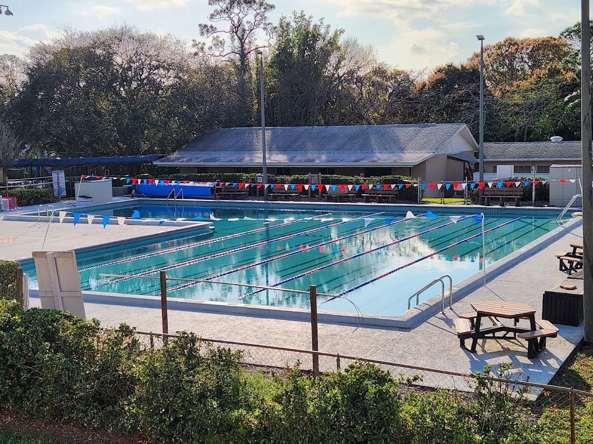 Leisure Square