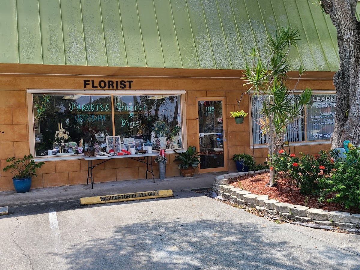 Paradise Florist & Gifts of Sebastian