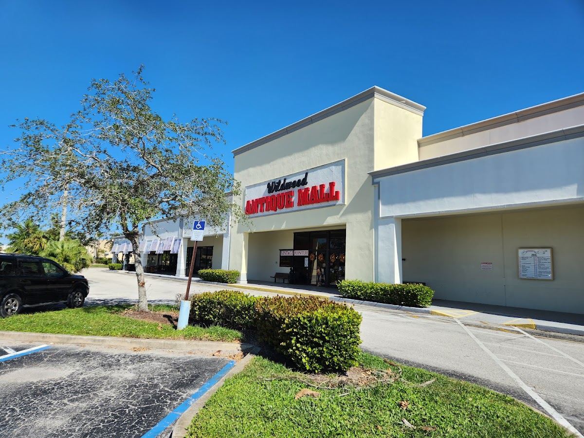 Wildwood Antique Mall of Vero Beach