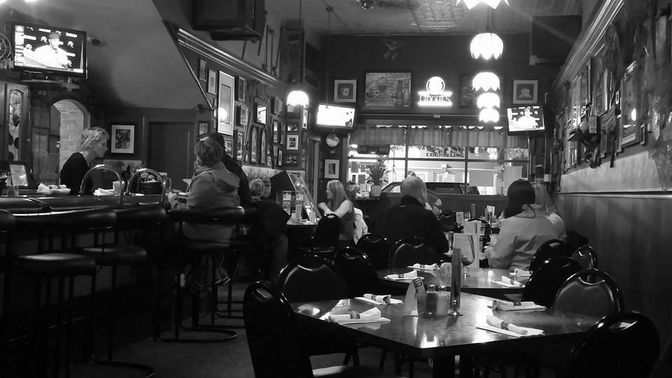 Lamplight Grill