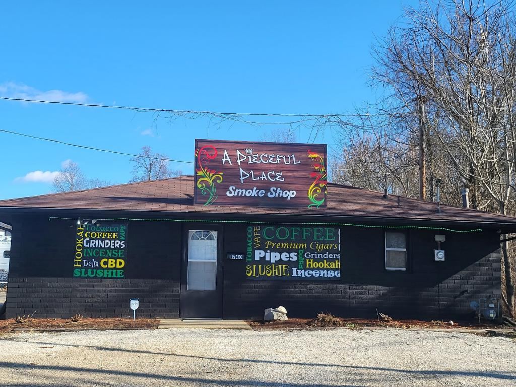 A Pieceful Place - Smoke Shop & Munchiez Cafe