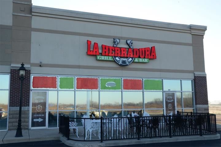 La Herradura Grill & Bar