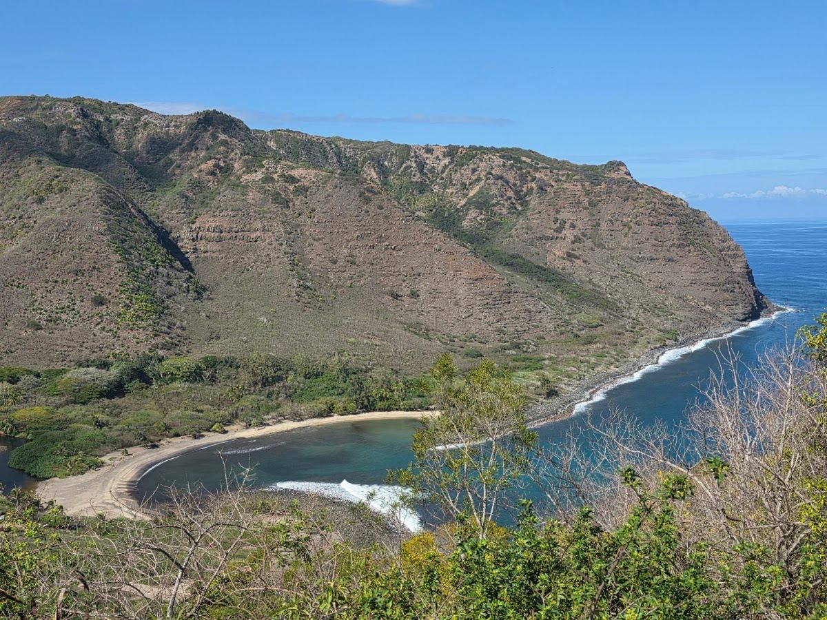 Hālawa Valley Overlook