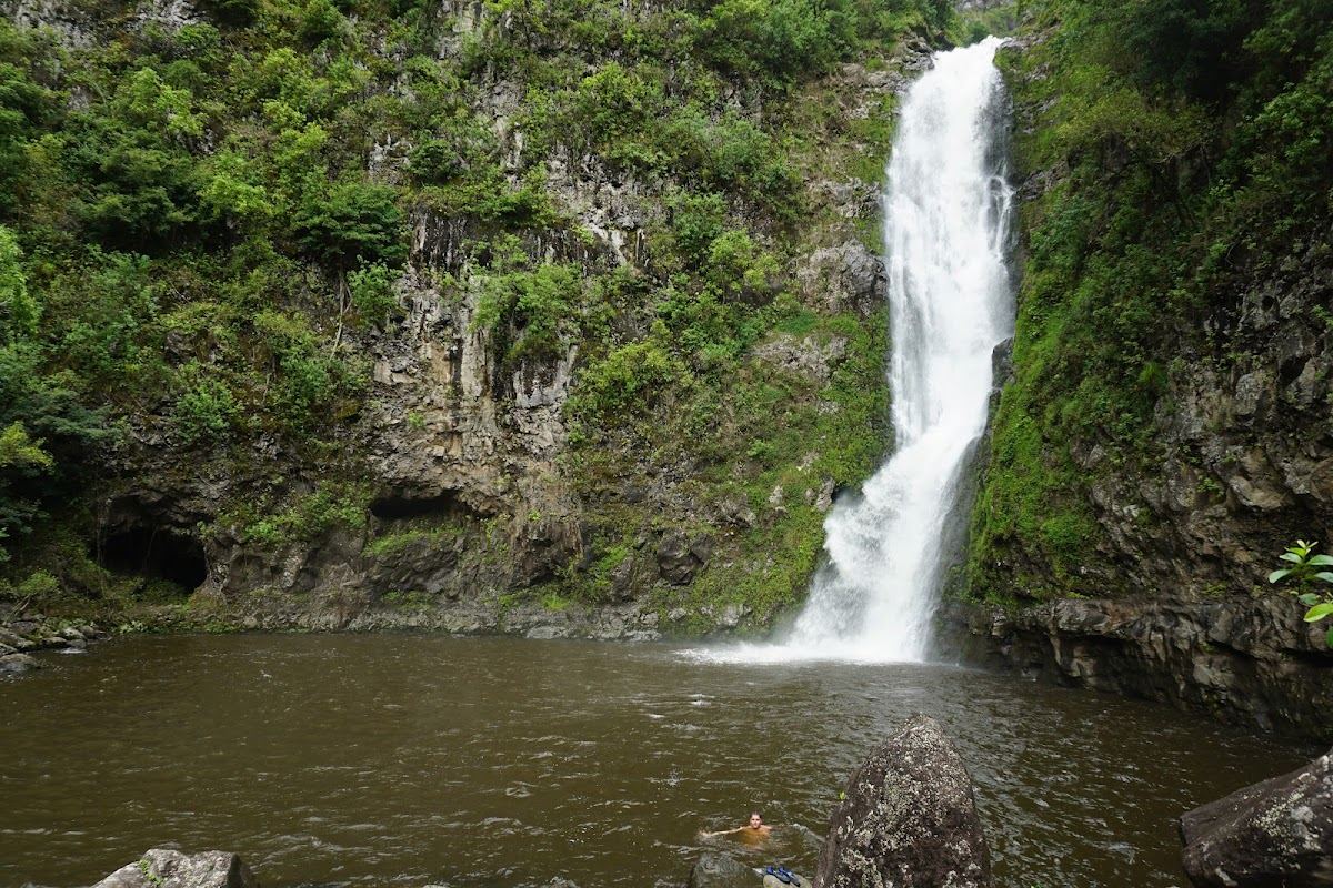 Moa'ula Falls