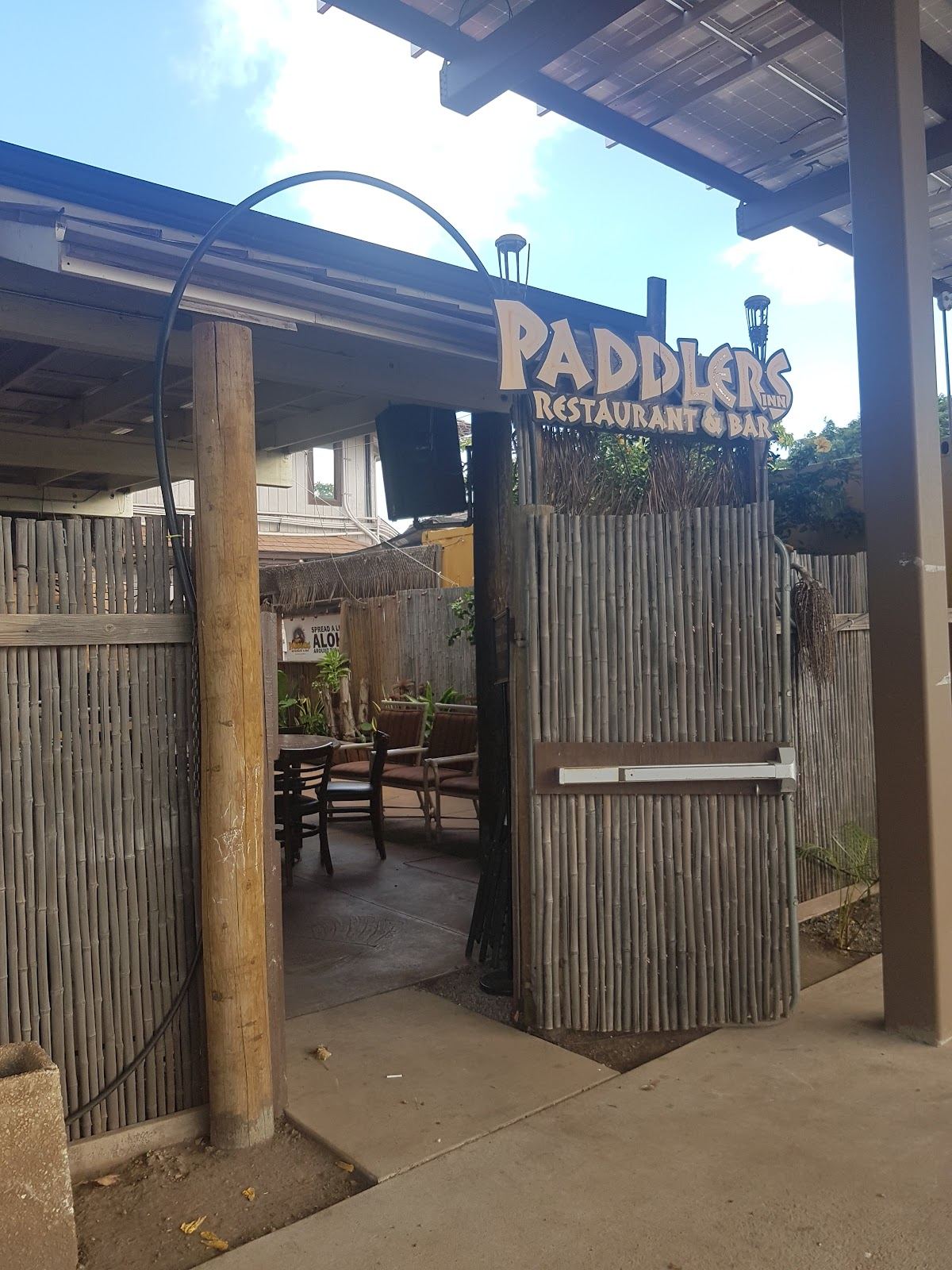 Paddlers Restaurant and Bar