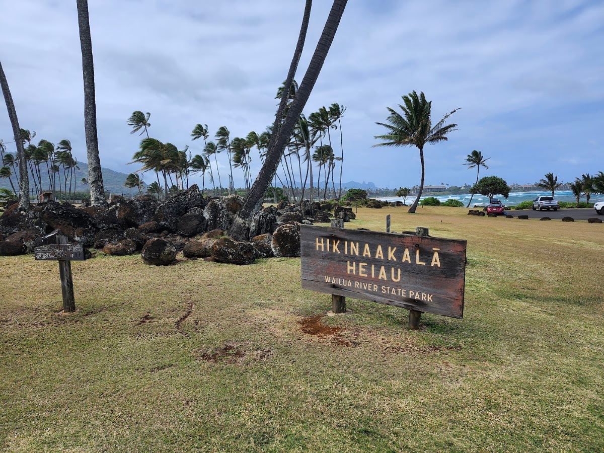 Hikinaakala Heiau