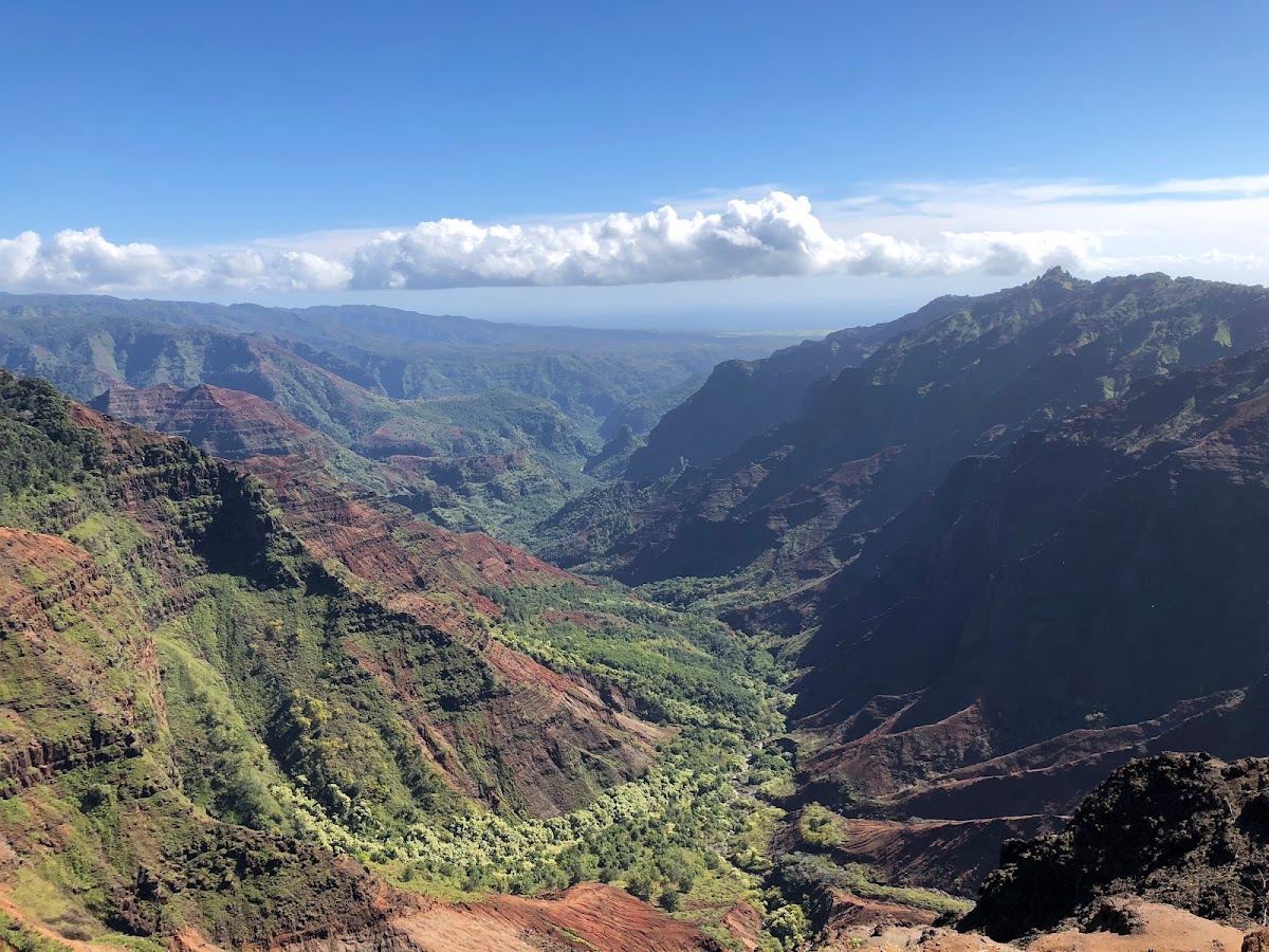 Pu’u Hinahina Lookout