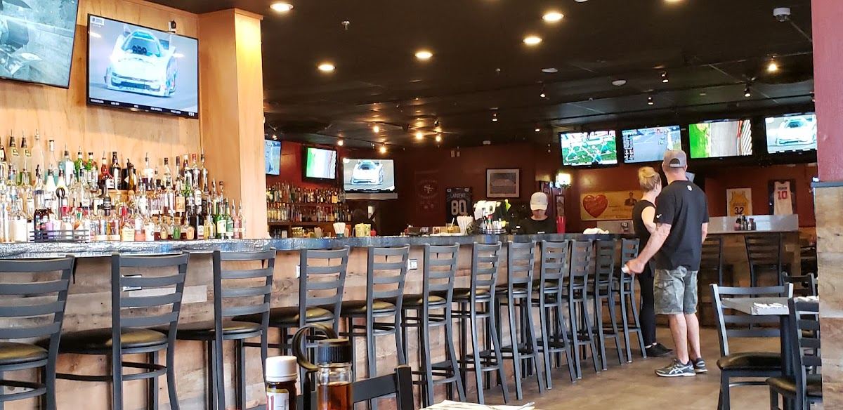 Rob's Good Times Grill
