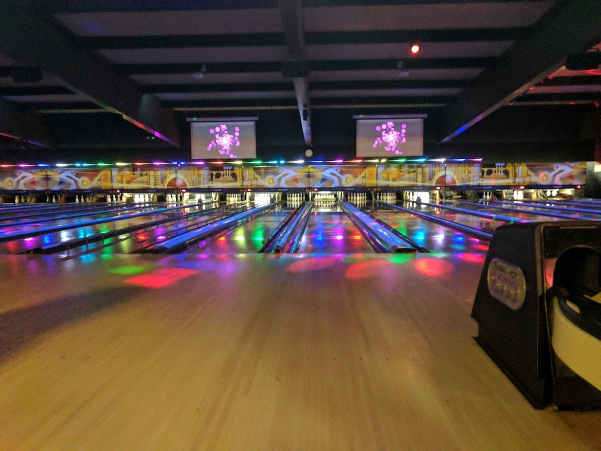 AMF Eastbrook Lanes