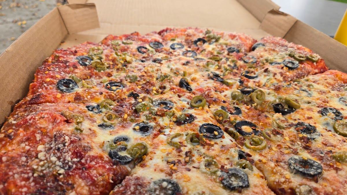 Bricks pizza