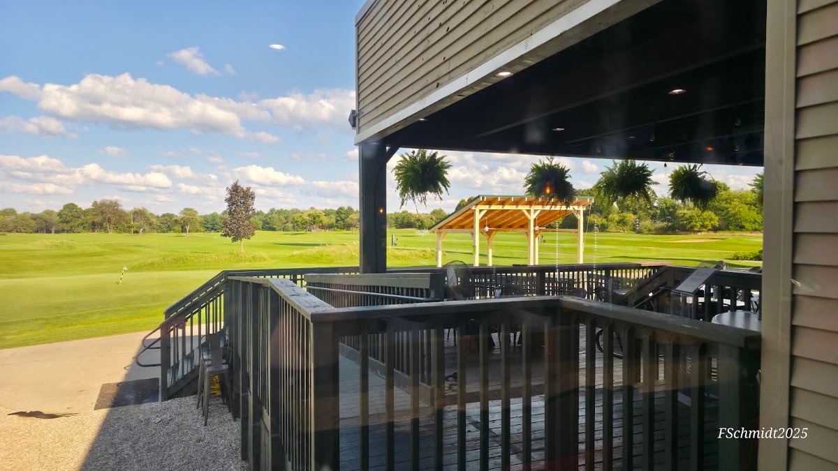 Candlestone Inn & Golf