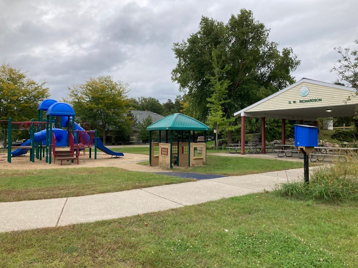DW Richardson Park