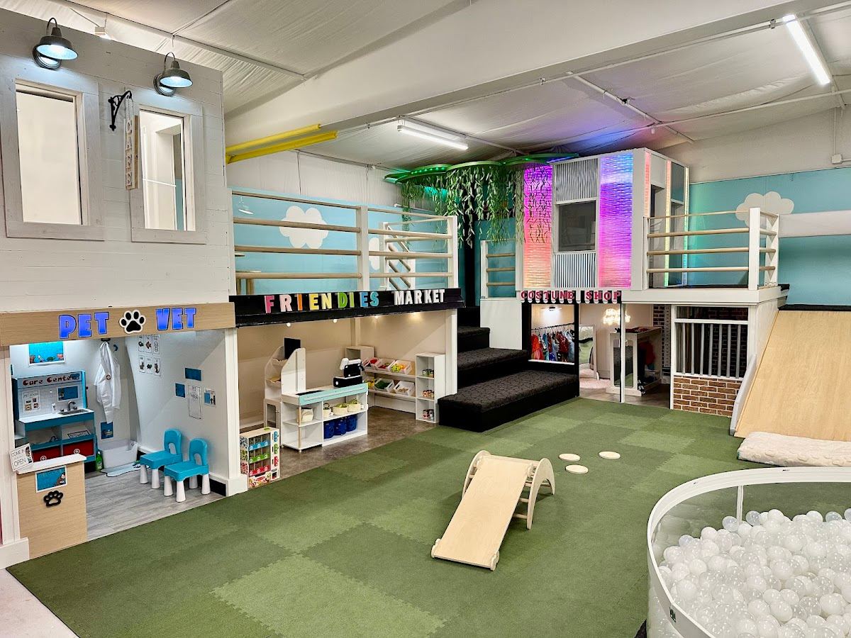 Friendies Play Cafe