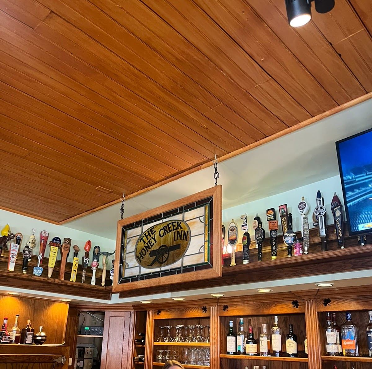 Honey Creek Inn