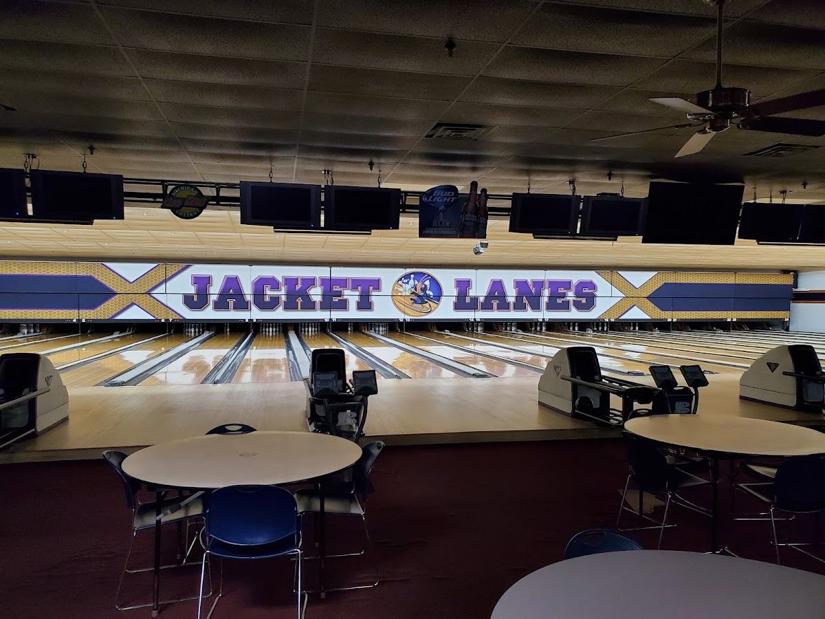Jacket Lanes