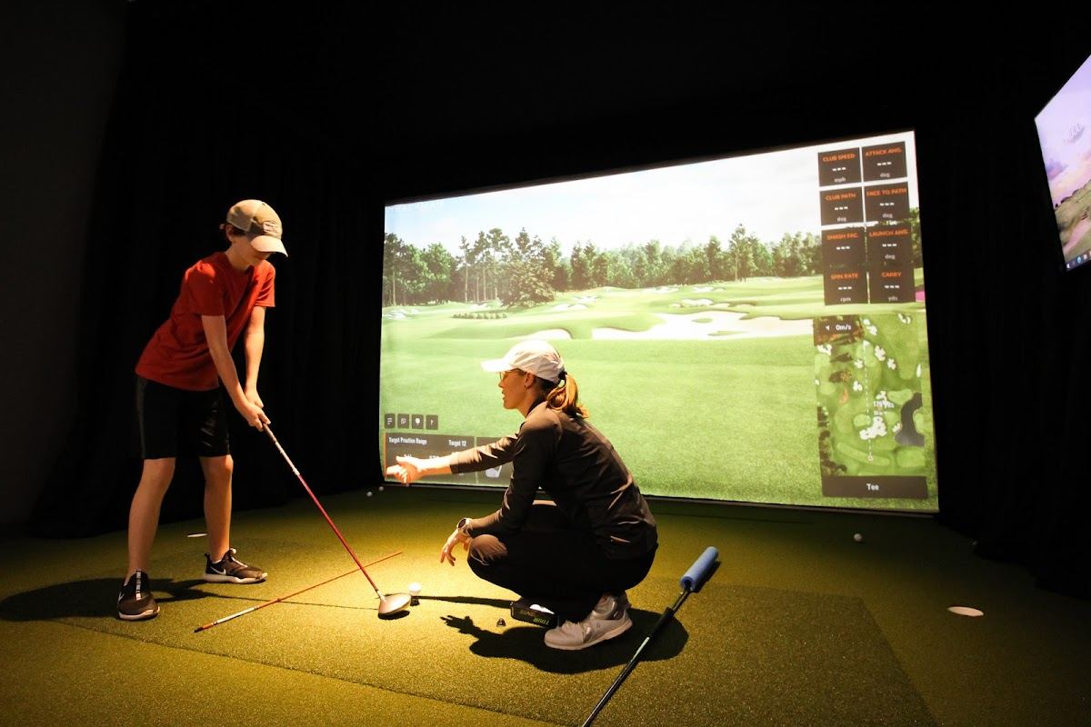 LiveGolf Studios at Thousand Oaks Golf Club