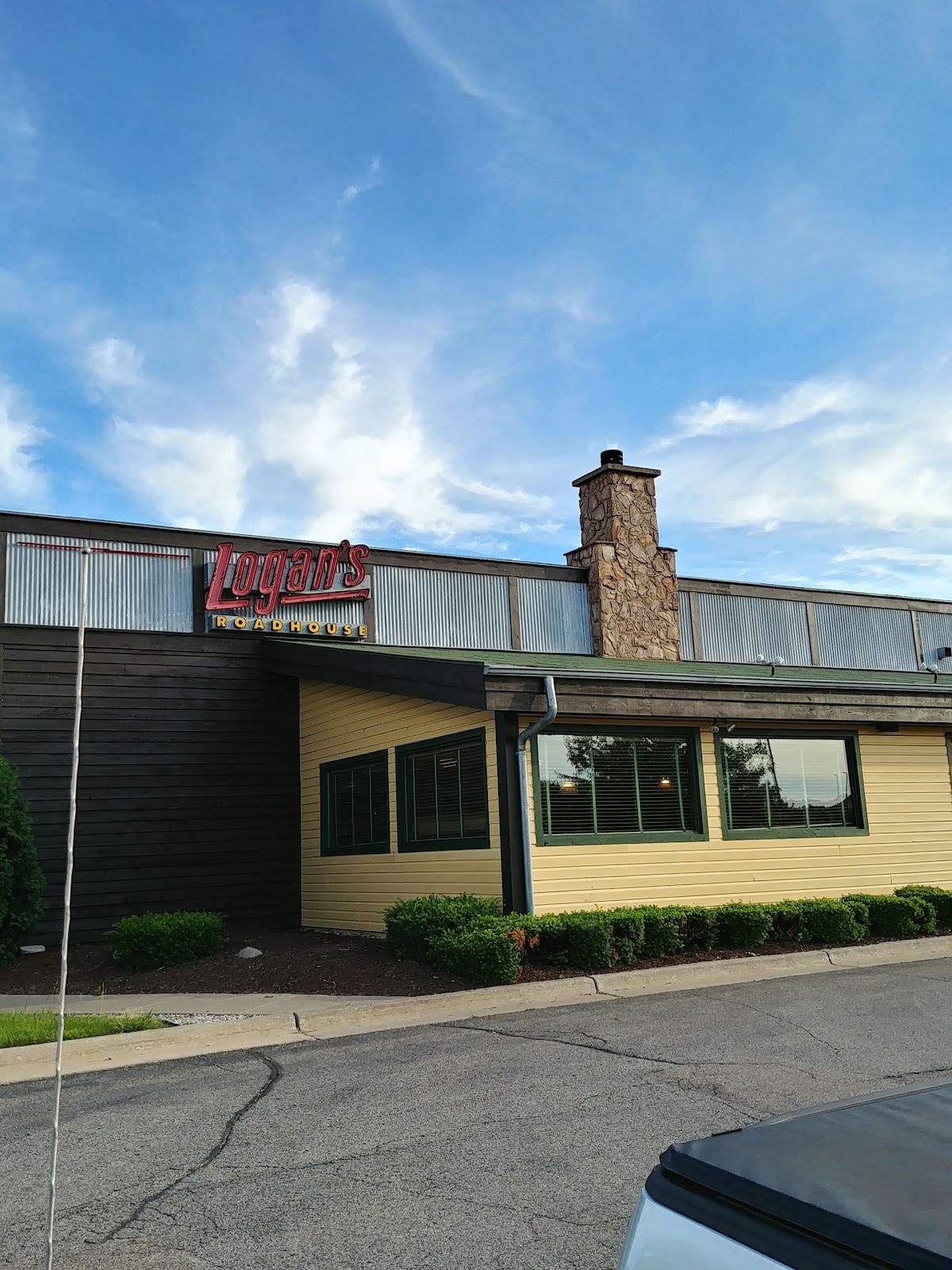 Logan's Roadhouse