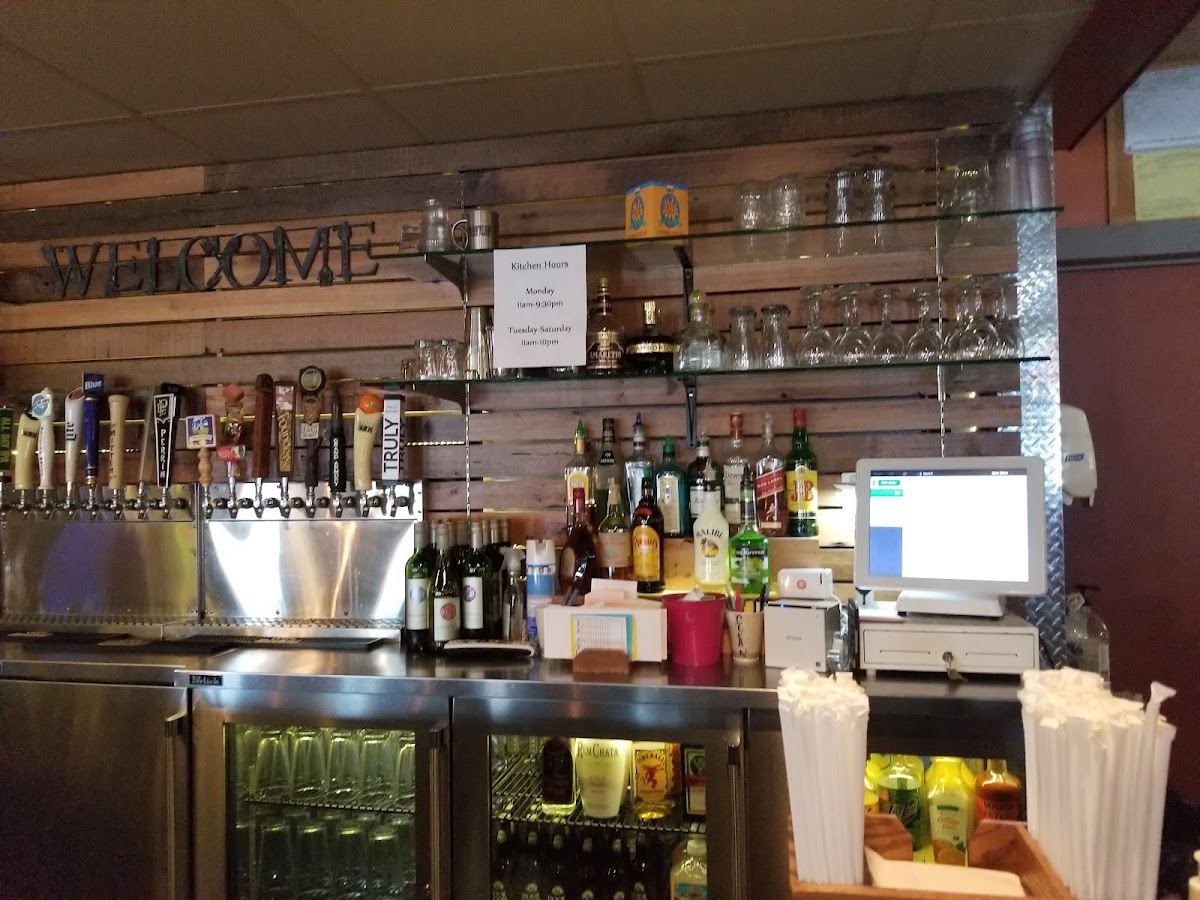 Nighthawk Food & Spirits